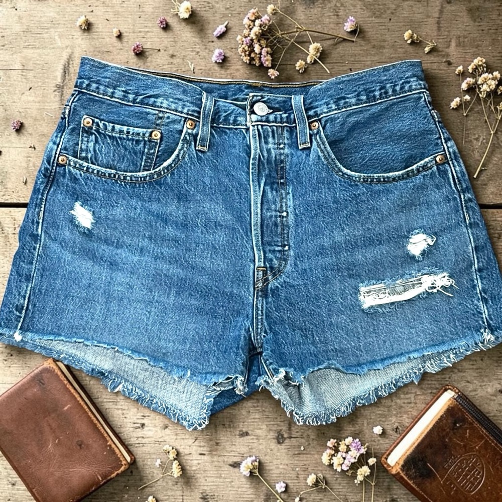Levis 501 Womens Denim Cutoff Shorts Size 30 Distressed High Rise Frayed Hem